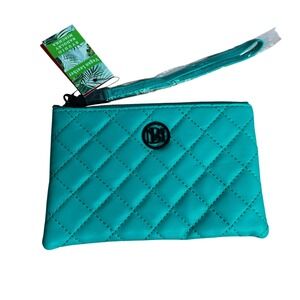 Studio Badgley Mischka Green Diamond Quilted Vegan Leather Clutch‎ Wristlet NWT